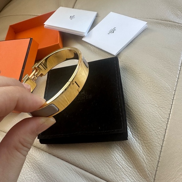 Hermes Clic-H Bracelet - Picture 9 of 11